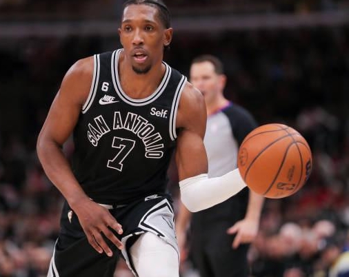 谁能问鼎西区？新奥尔良鹈鹕VS俄克拉荷马雷霆，争夺NBA西部真正霸主
