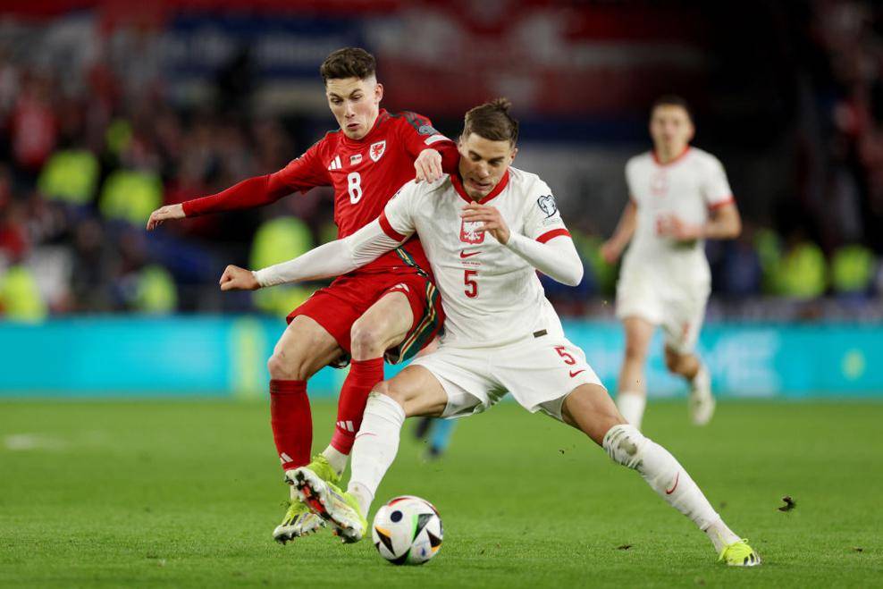 波兰连续5届打进欧洲杯正赛，将与法国、荷兰、奥地利同组