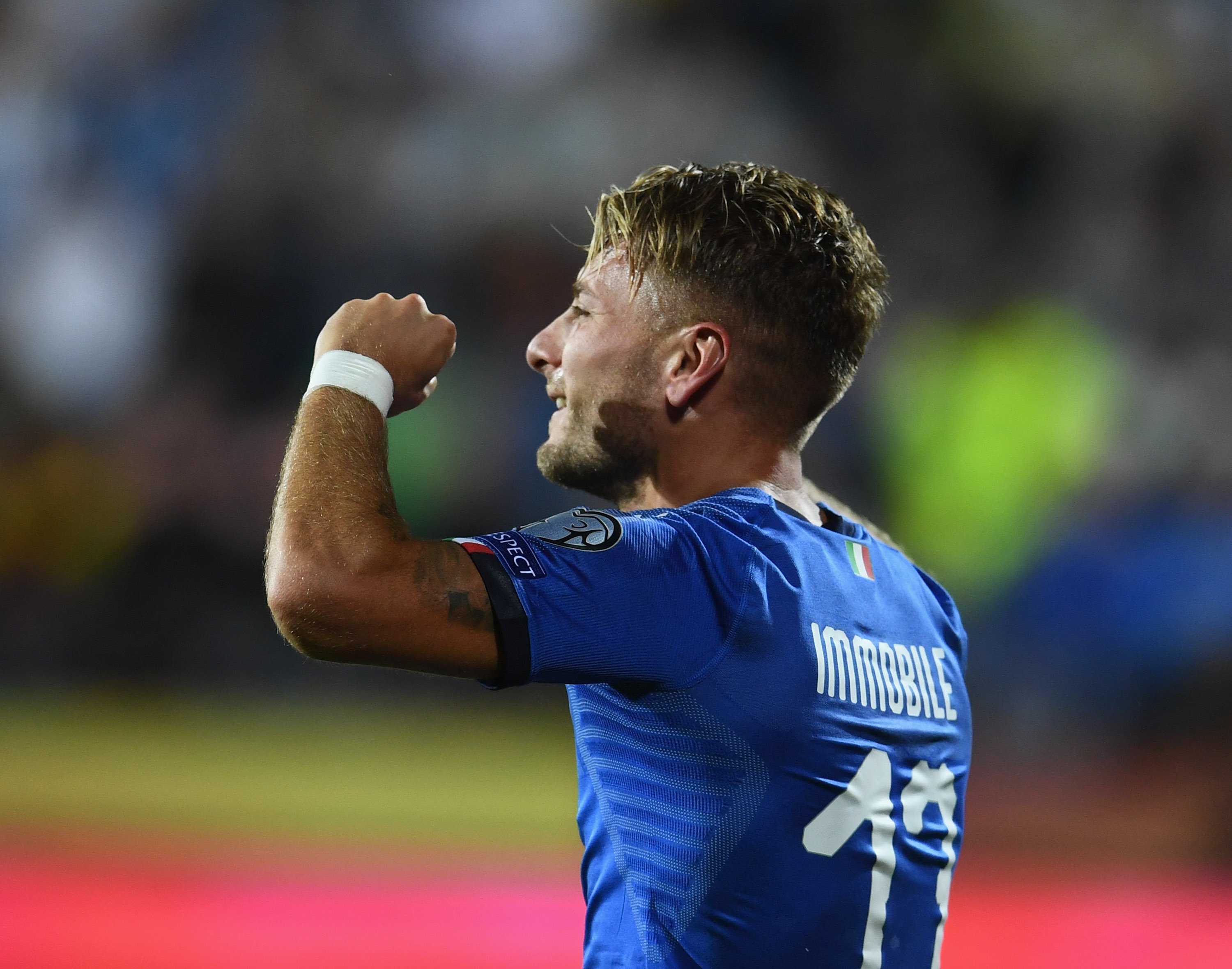 2016年欧洲杯上的因莫比莱：意大利的锋线尖刀与射手本色
