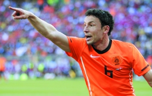 2012年欧洲杯上的范博梅尔：荷兰铁血的灵魂