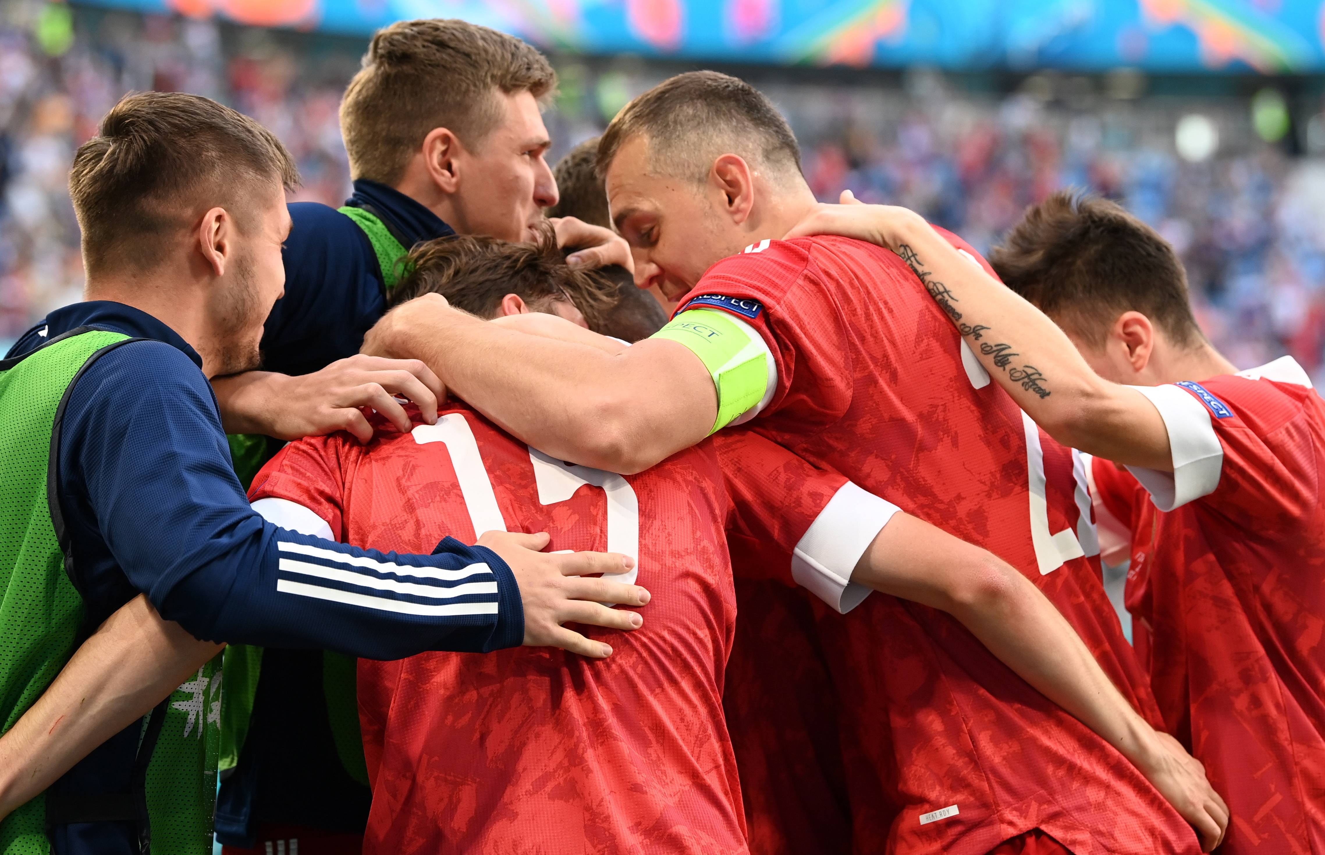 俄罗斯雄狮：2012年欧洲杯的辉煌篇章