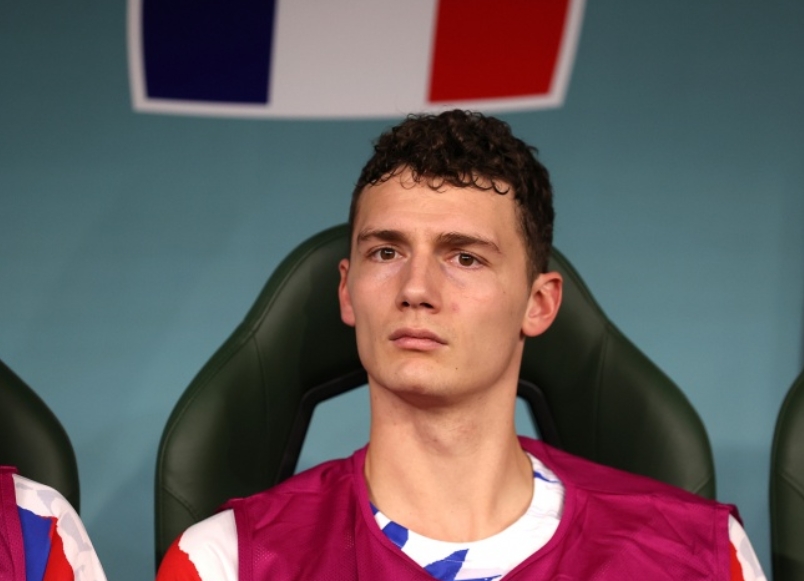 帕瓦尔考虑从法国队退役，欧洲杯出场时间与好友因素使然