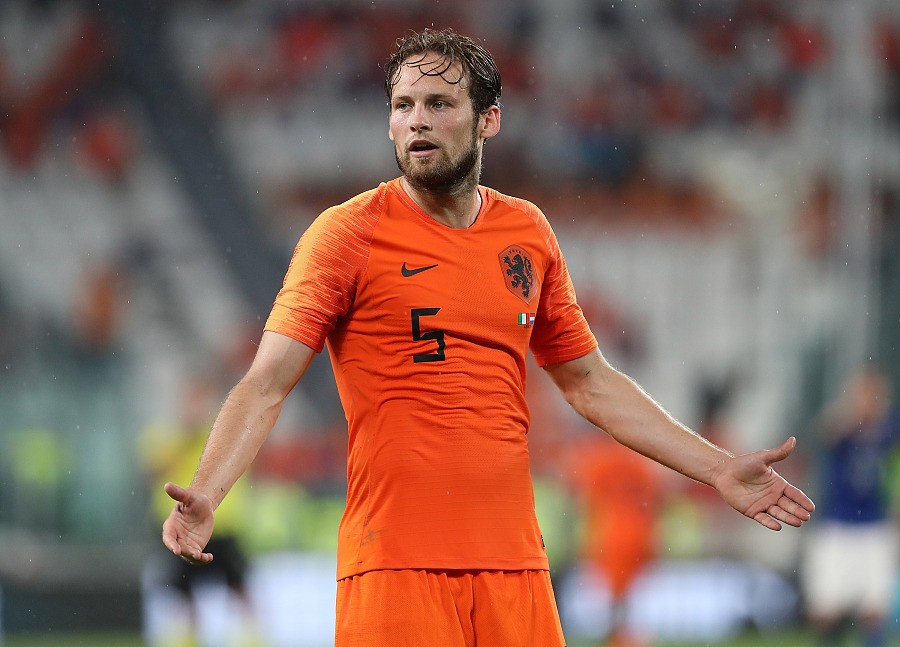 布林德：荷兰队的稳健之翼，欧洲杯的隐形英雄