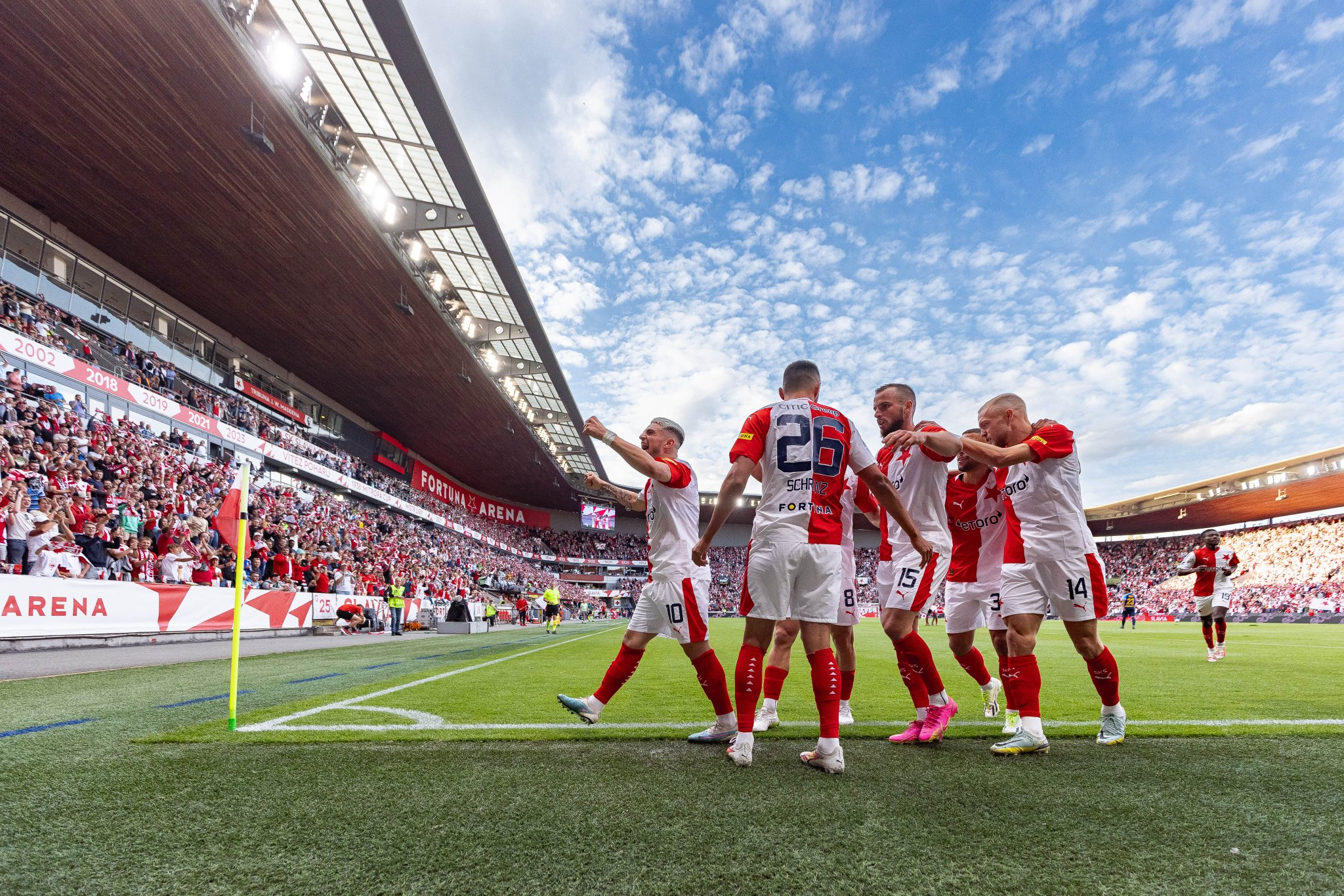 亚特兰大铁闸锁喉，斯拉维亚反击破局