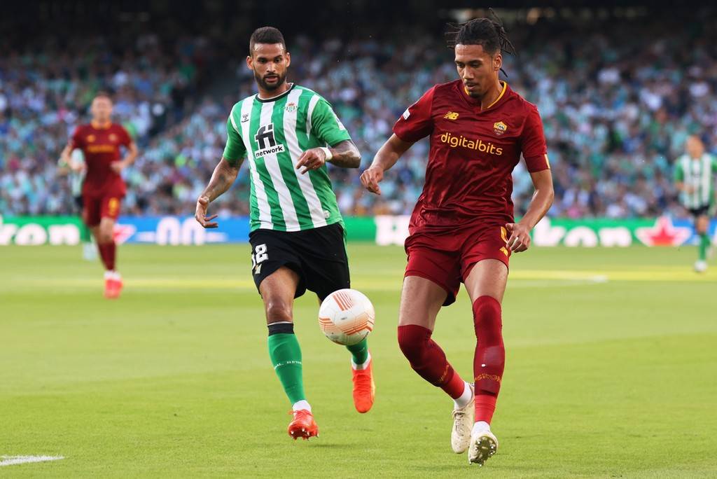 欧冠寒夜激战：凯拉特硬撼奥林匹亚科斯